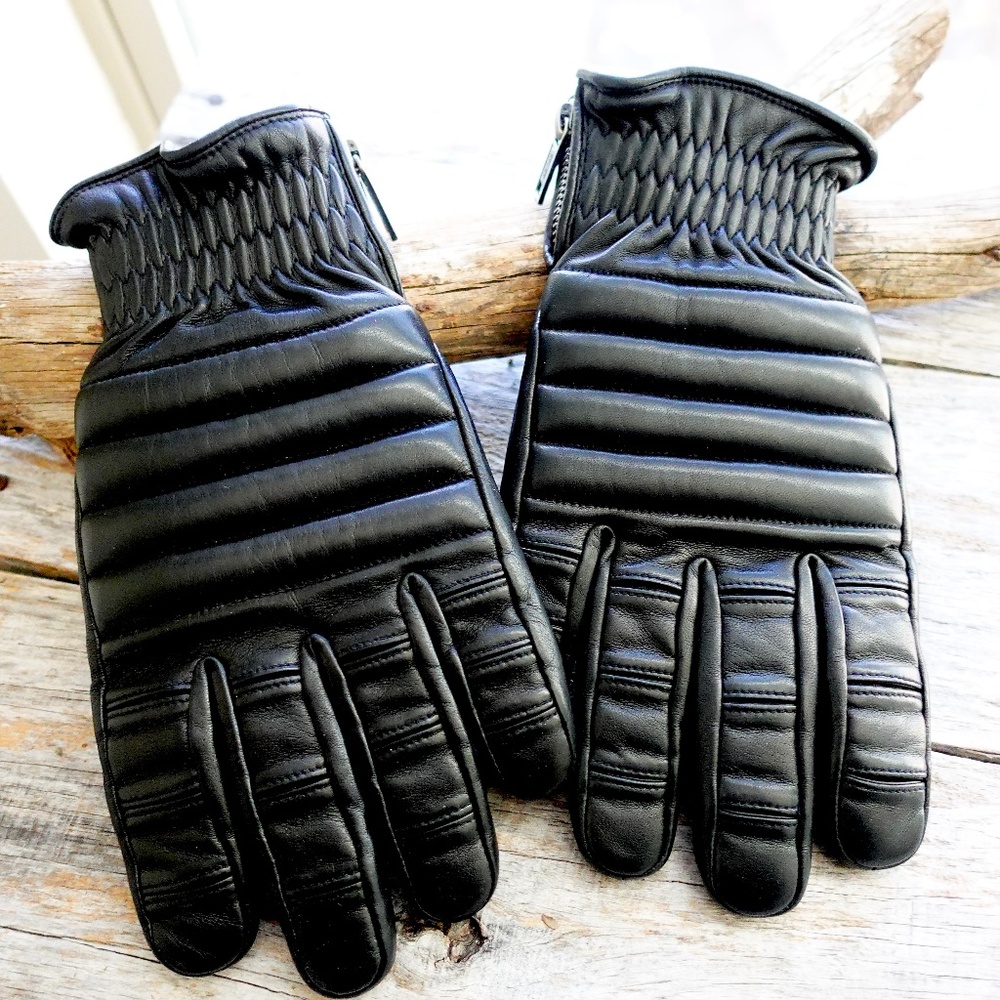 COACH Men's Gloves Size Medium Motorcycle Style Black Leather Insulated Zip $225
